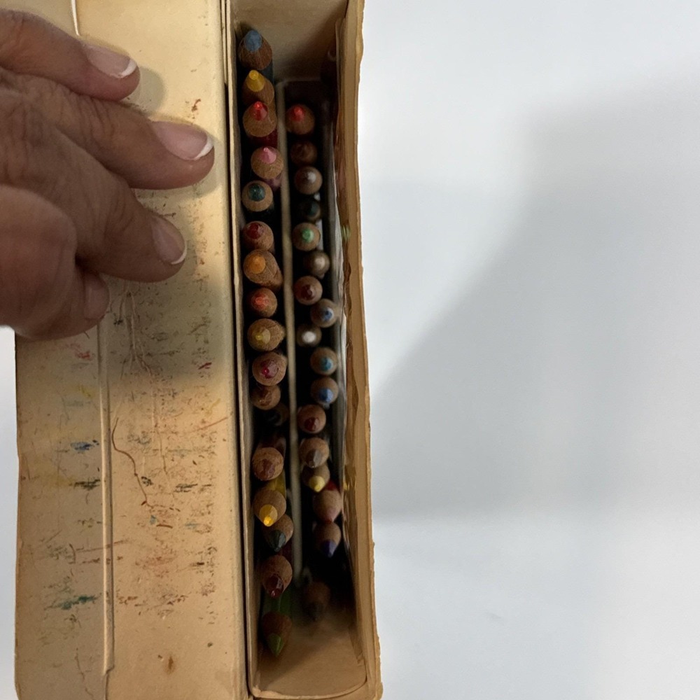 Vintage Colored Pencil Lot  Berol Prismacolor Eberhardt Faber Mongol 72 Pieces - Picture 9 of 12